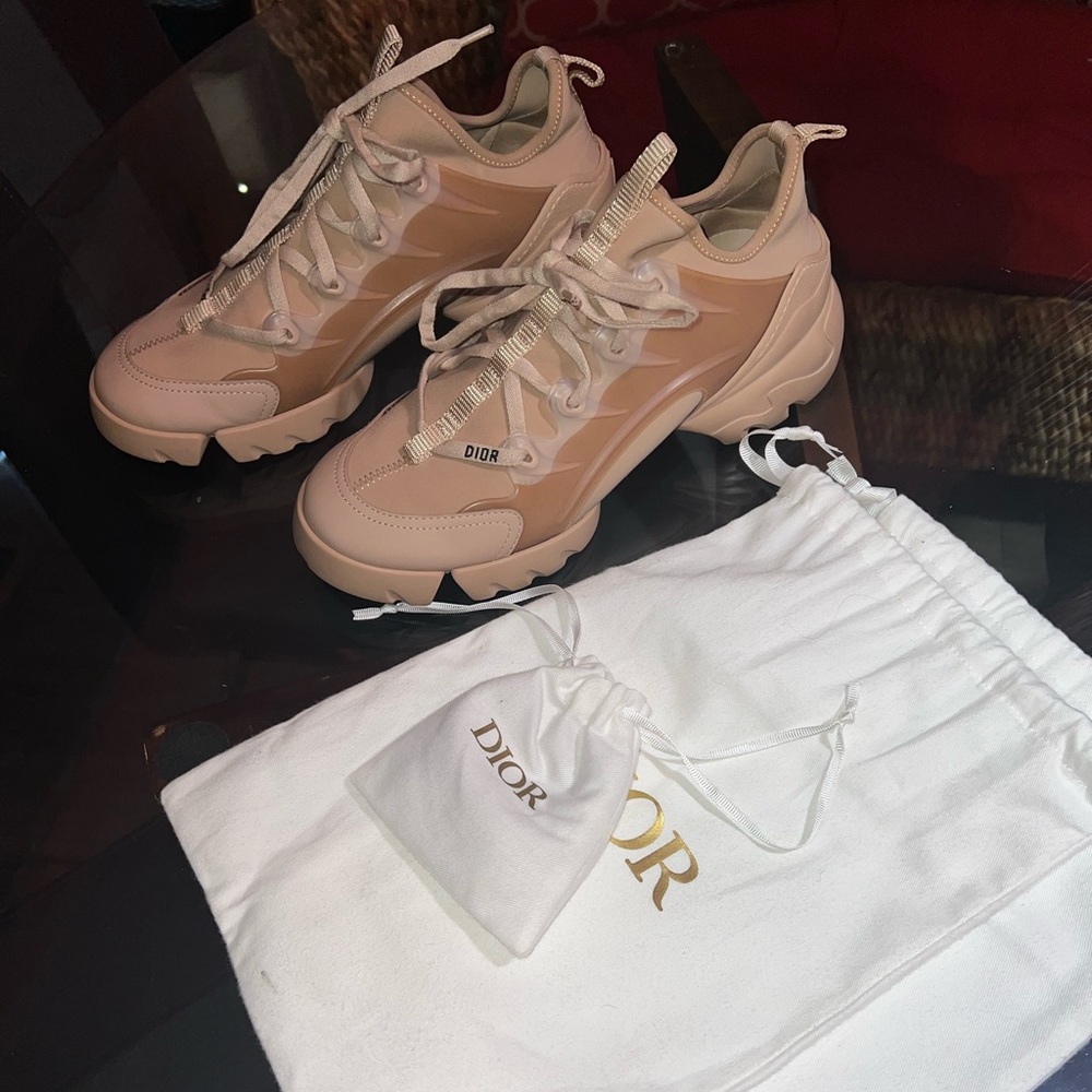 Dior D-Connect Sneaker